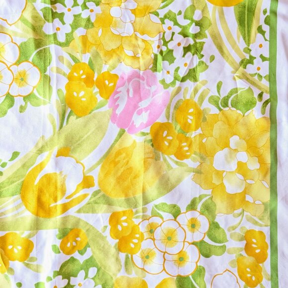 Vintage Avon Yellow Green Pink Oversized Square Scarf - Picture 5 of 9